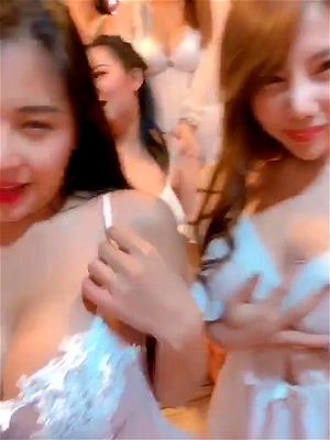 Watch from 0:00:26