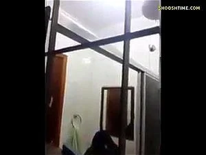 Watch from 0:18:59