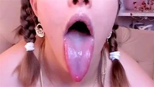 tongue imej kecil