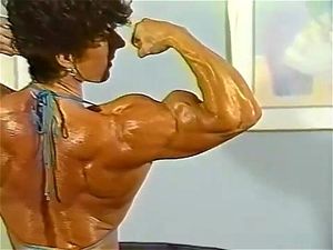 Female Bodybuilder thumbnail