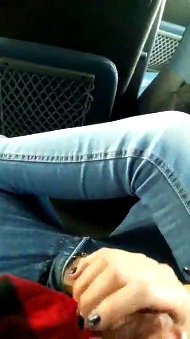Punheta gostosa no carro mesmo Punheta gostosa no carro mesmo