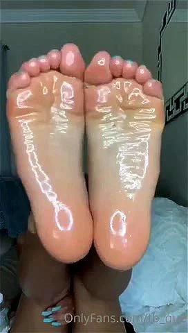 Feet thumbnail