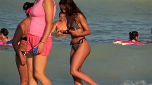 Candid Bikini  thumbnail