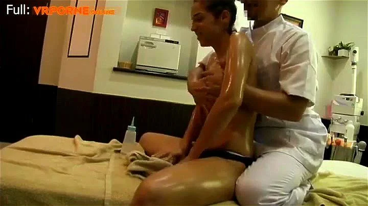 Brazilian gets Hot Massage