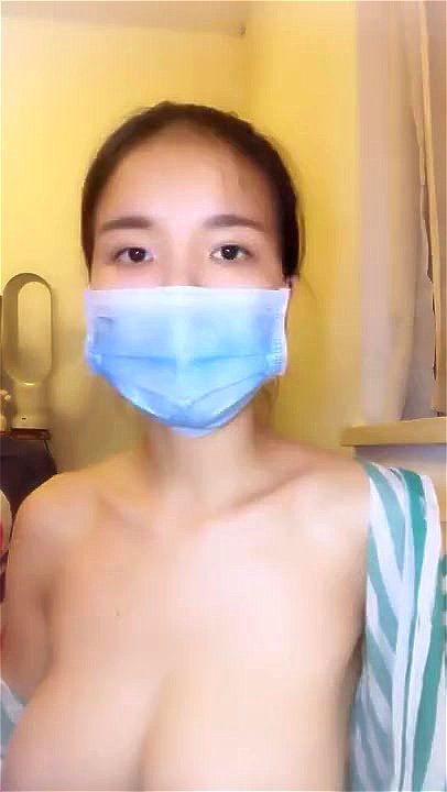 Big tits chinese cam girl