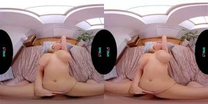 Vr Busty thumbnail