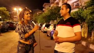 Watch from 0:00:32