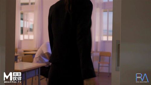Chinese slut teacher: Porn - SpankBang->