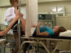 Lesbian Gynecologist (Japanese) (Voyeur) HD