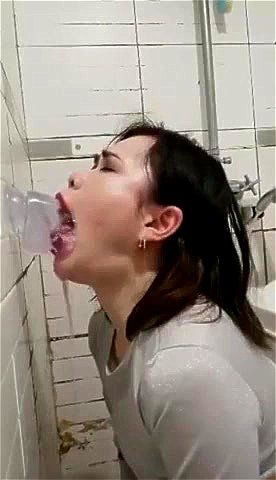 Asian  anteprima