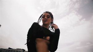 Watch from 0:00:39