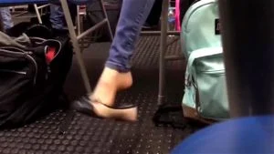 candid feet thumbnail