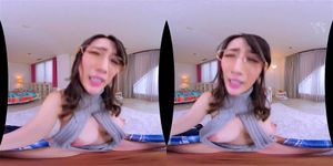 Julia  thumbnail