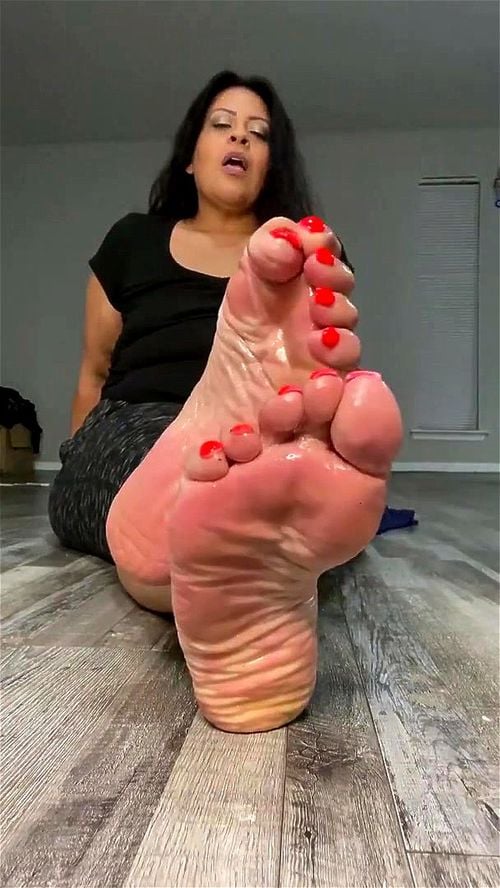 Oily Feet エロ動画 - SpankBang