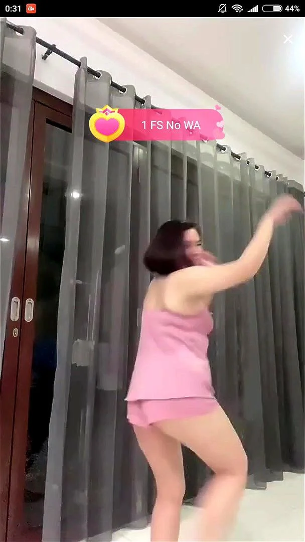 Hot mom Hot mom