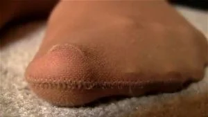 Giantess feet  thumbnail