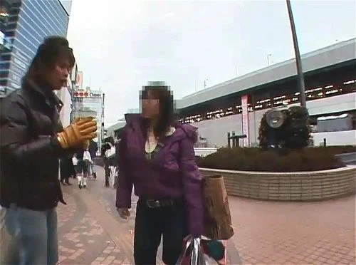 素人ナンパ車内で巨乳を撮影。 <<<1>>> エロ動画 - SpankBang