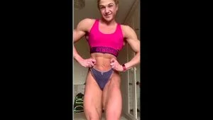 Muscle girls thumbnail