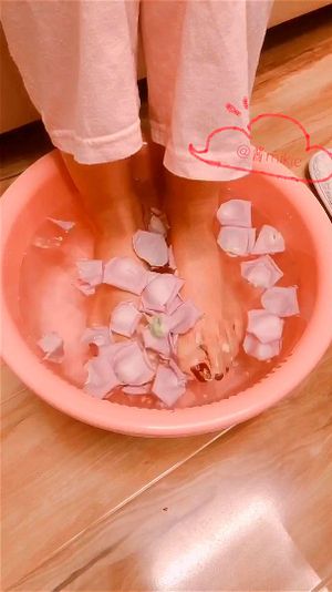 Watch from 0:00:23