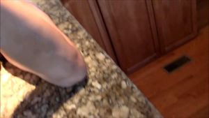 kery tylor feet and soles