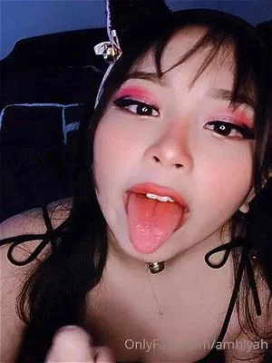 アヘ顔 thumbnail