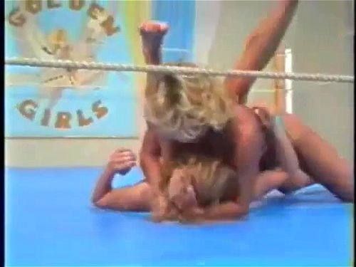 Female wrestling thumbnail