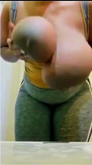Huge Jumbo Tits thumbnail
