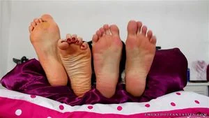 Feet Ramdom thumbnail