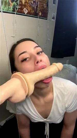 Dildo sucking/blowjob/throat thumbnail