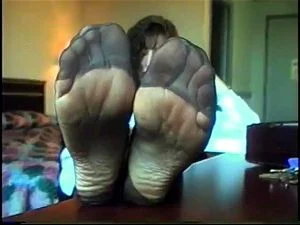 Nylon feet tease & play thumbnail