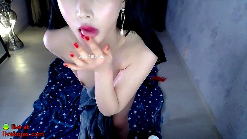 Asian busty babe sensual show