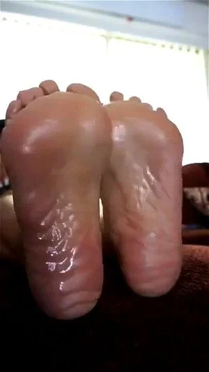 Cross soles joi thumbnail