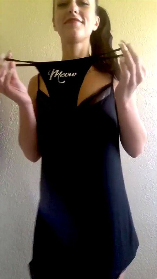 Customs porn video – Shelby Mae