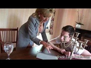 Watch from 0:09:29