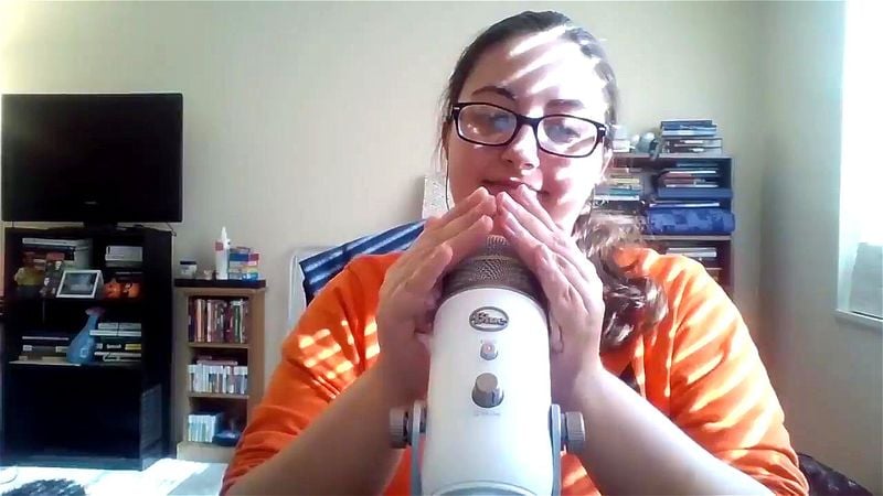 Ear eating asmr Ear eating asmr