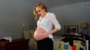 huge preg  thumbnail