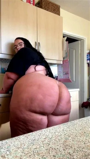Clapping Booty thumbnail