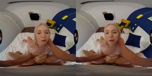 Blonde VR thumbnail