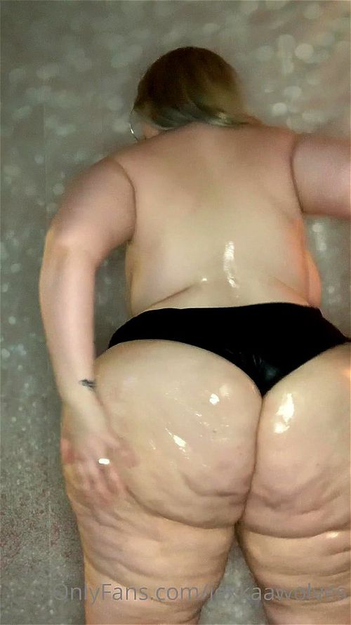 big ass, oily ass, bbw, big tits