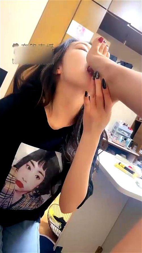 Chinese lesbian feet worship: Asian, Fetish & Foot Fetish Porn - SpankBang