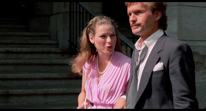 Annette Haven Fucks Her Pussy Like Hell with the Congressman's Advisor in Exchange for Information for Her TV News