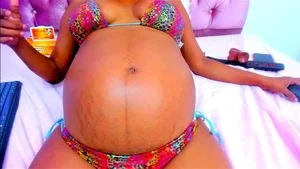 Pregnant Webcams küçük resim