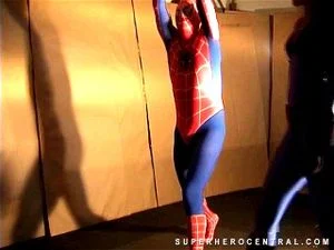 superheroine thumbnail