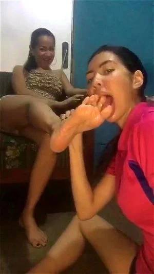 Amateur Girls Licking Feet - Watch Girl licks her friends feet - Foot Fetish, Foot Worship, Home Amateur  Porn - SpankBang