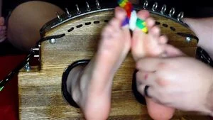 Tickling thumbnail
