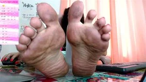 feet feet thumbnail
