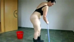 mature booty thumbnail