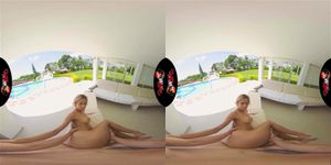 V Leal looking back thumbnail