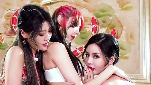 Chinese lesbian foot fetish