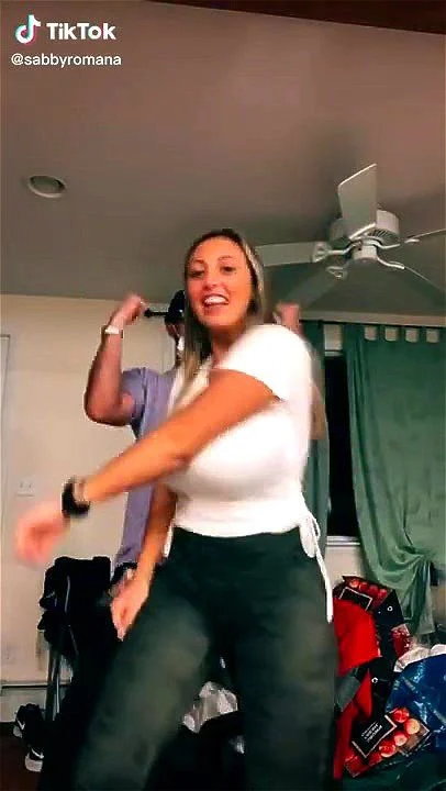 dancing, tiktok, big tits, boobs